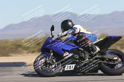 media/Oct-30-2025-Racers Edge (Thu) [[dabbdaf680]]/3-B Group/Session 4 (Turn 9 Side)/